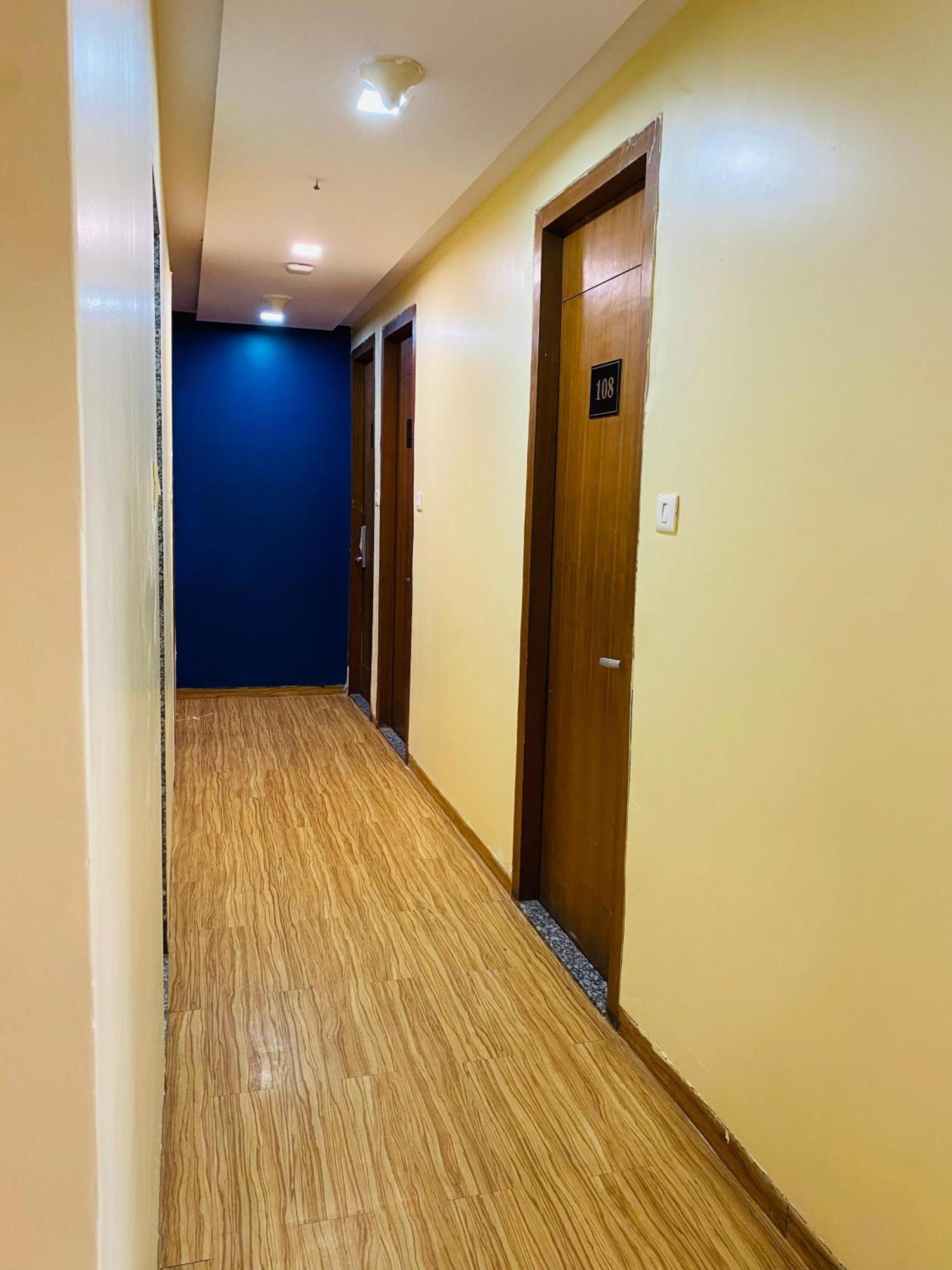 Hotel Arton Regency Near Terminal 2 Airport مومباي المظهر الخارجي الصورة