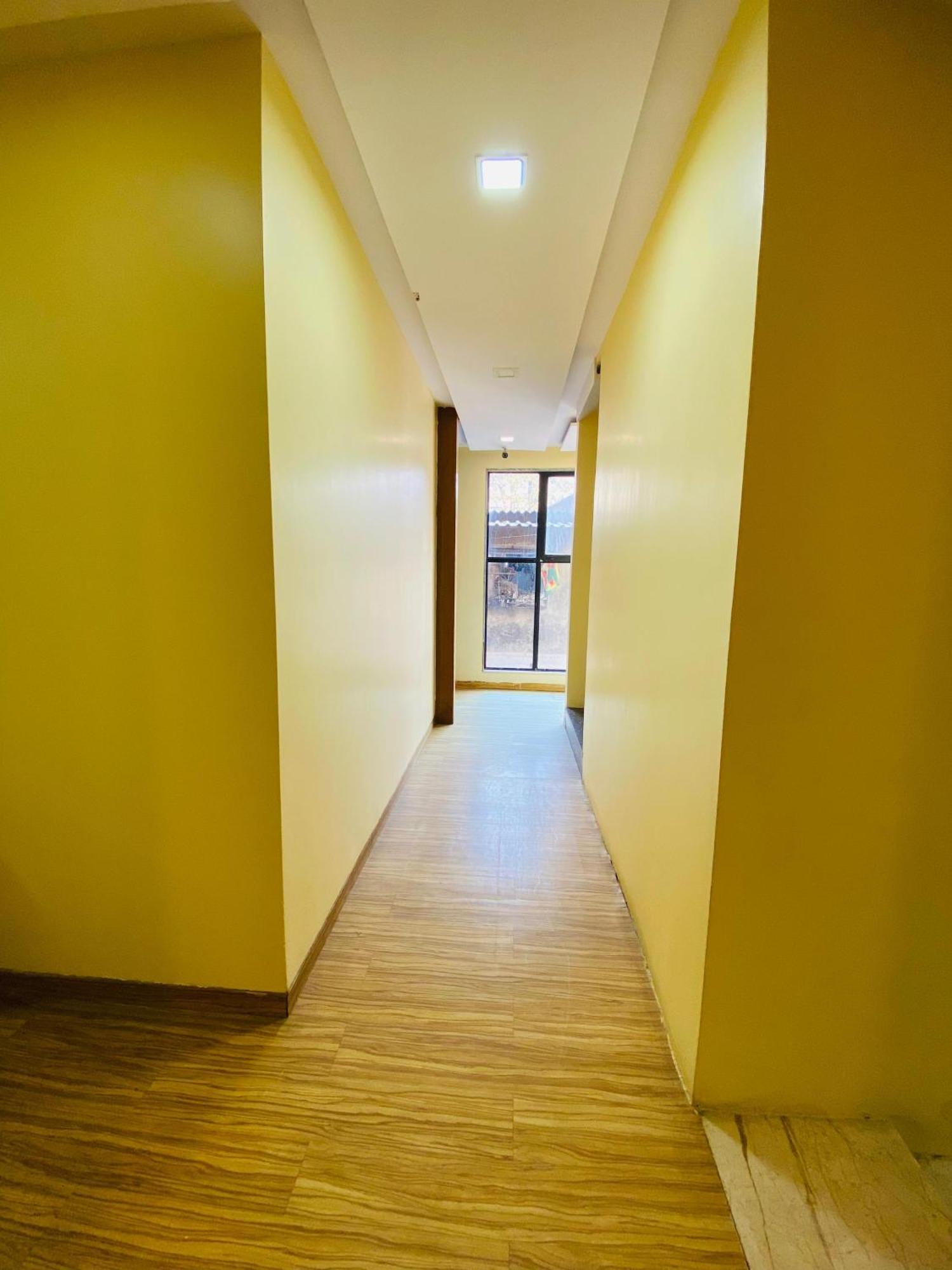 Hotel Arton Regency Near Terminal 2 Airport مومباي المظهر الخارجي الصورة